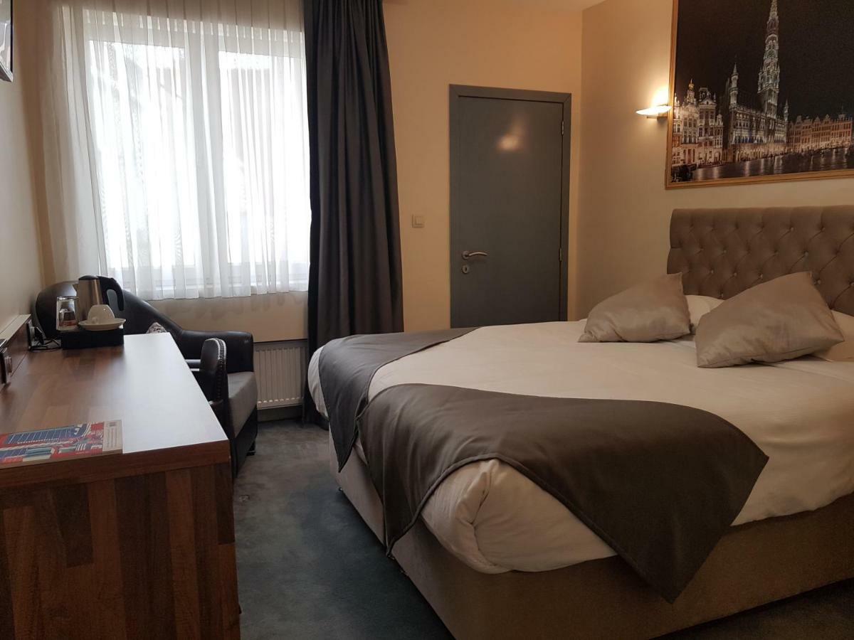 Hotel Meribel Saint-Josse-ten-Noode Bagian luar foto