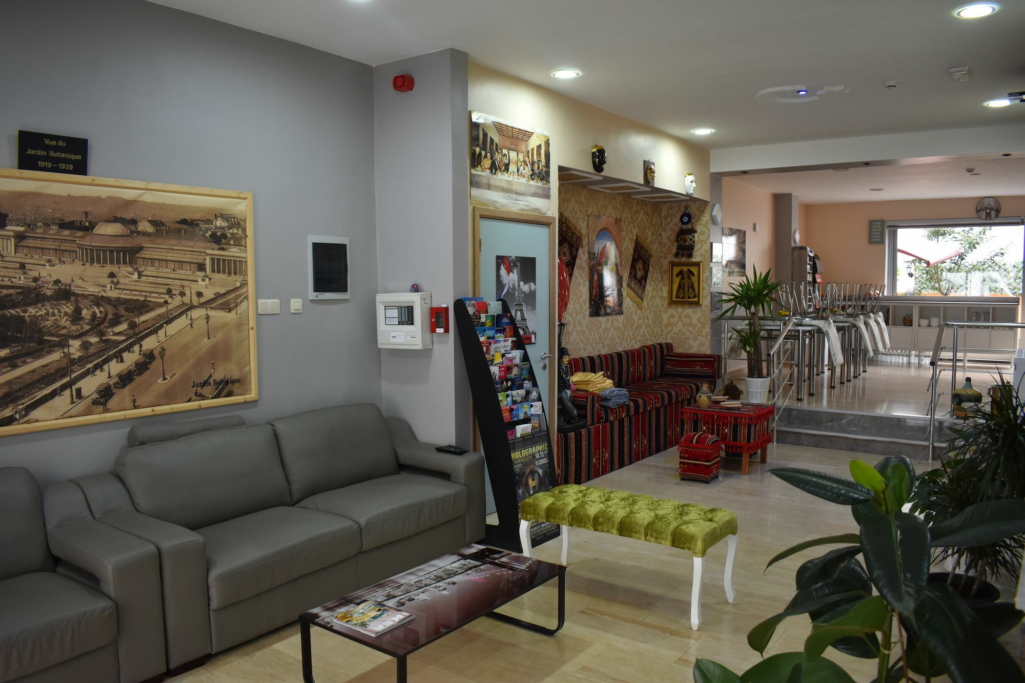 Hotel Meribel Saint-Josse-ten-Noode Bagian luar foto