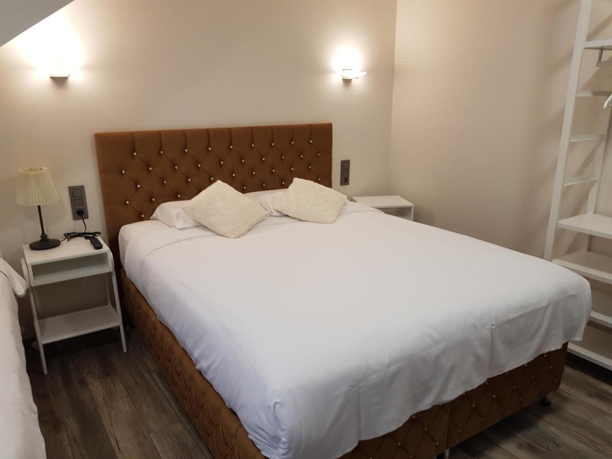 Hotel Meribel Saint-Josse-ten-Noode Bagian luar foto